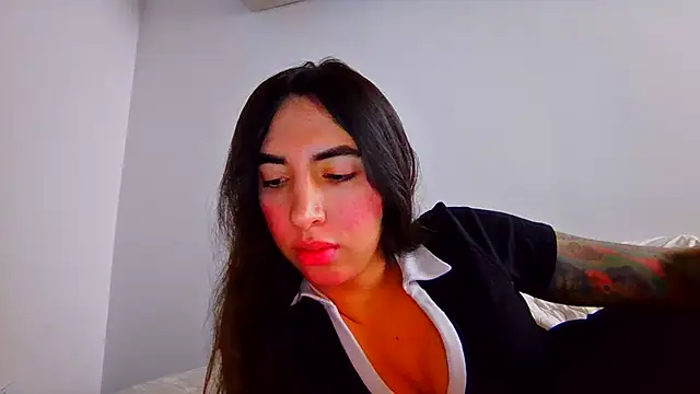 valeriahornier online show from July 27, 8:05 pm