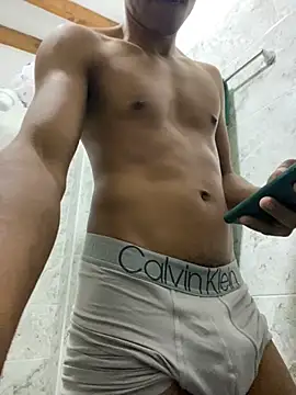 liam Brooks9 online show from November 20, 4:23 am