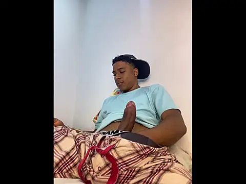 liam Brooks9 online show from February 9, 12:42 pm