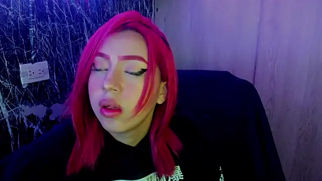 sweetcherryyy  online show from November 6, 3:07 am