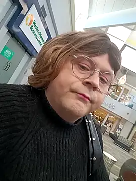 Snapshot of Ashley-Amber_Dragon chatting on March 23, 8:02 pm Ashley-Amber Dragon online show from March 23, 8:02 pm