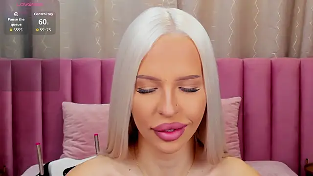 KailaCrystall online show from November 27, 1:29 am