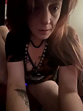 Snapshot of LoveLibz169 chatting on May 12, 6:54 am LoveLibz169 online show from May 12, 6:54 am