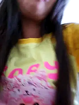 Snapshot of Squirrel-Pear chatting on November 11, 8:25 am Squirrel-Pear online show from November 11, 8:25 am