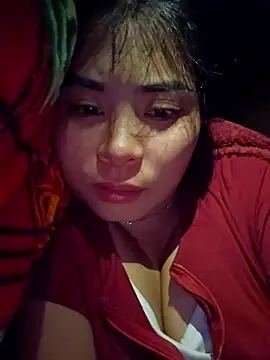 Snapshot of Squirrel-Pear chatting on November 29, 6:00 pm Squirrel-Pear online show from November 29, 6:00 pm