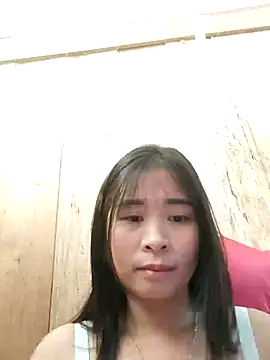 Squirrel-Pear online show from December 19, 3:57 am