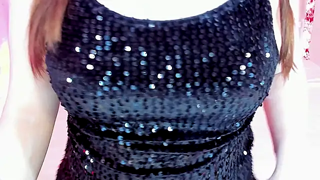 Snapshot of Miss_Delia chatting on October 21, 12:00 am Miss Delia online show from October 21, 12:00 am