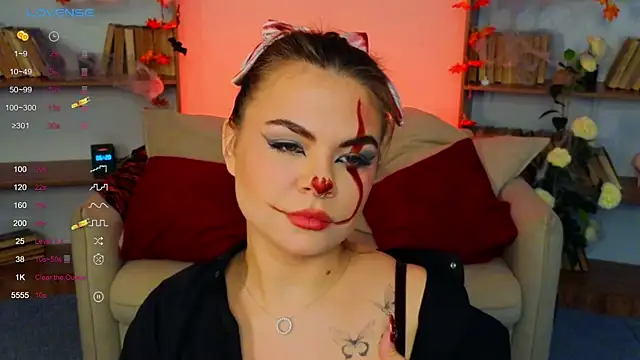 Snapshot of Miss_Delia chatting on October 27, 11:20 pm Miss Delia online show from October 27, 11:20 pm