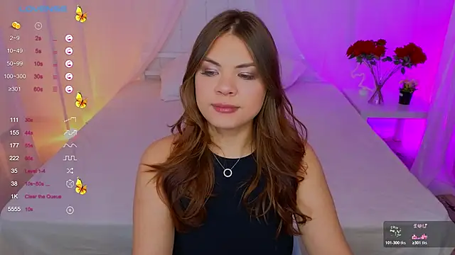 Snapshot of Miss_Delia chatting on November 6, 2:45 am Miss Delia online show from November 6, 2:45 am