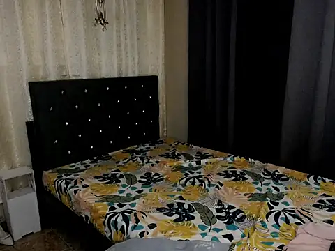 Snapshot of SeductiveAki69xxx chatting on November 24, 12:38 pm SeductiveAki69xxx online show from November 24, 12:38 pm