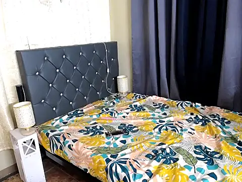 Snapshot of SeductiveAki69xxx chatting on November 29, 1:03 pm SeductiveAki69xxx online show from November 29, 1:03 pm