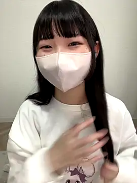 Snapshot of Reina_cute_00_ chatting on December 4, 3:49 am Reina cute 00 online show from December 4, 3:49 am