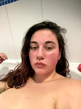 Snapshot of YourFrenchFeliciexo chatting on November 9, 7:56 pm YourFrenchFeliciexo online show from November 9, 7:56 pm