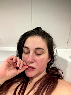 Snapshot of YourFrenchFeliciexo chatting on November 28, 7:05 pm YourFrenchFeliciexo online show from November 28, 7:05 pm