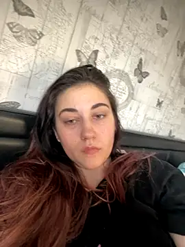 Snapshot of YourFrenchFeliciexo chatting on December 2, 1:17 pm YourFrenchFeliciexo online show from December 2, 1:17 pm