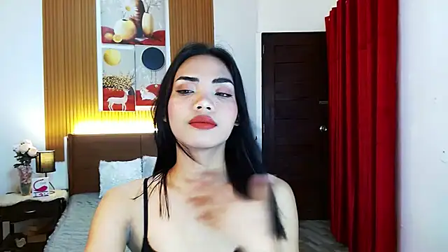 Snapshot of seductiveaurora chatting on October 20, 9:32 am seductiveaurora online show from October 20, 9:32 am