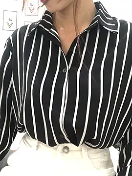 Kylie beem online show from July 10, 7:56 am