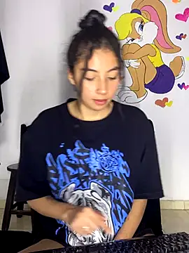 Snapshot of ShareeBax_ chatting on October 19, 3:29 am ShareeBax online show from October 19, 3:29 am