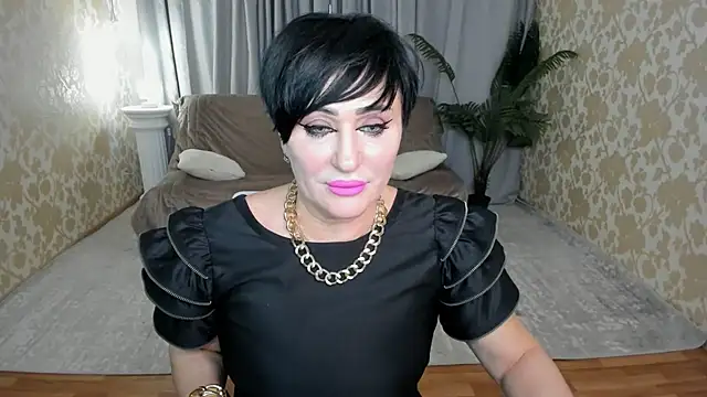 KiraTempt online show from February 7, 11:36 am