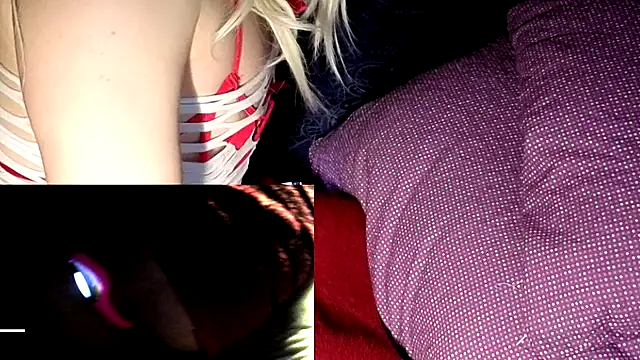 Snapshot of Very-sweet chatting on May 21, 8:38 pm Very-sweet online show from May 21, 8:38 pm