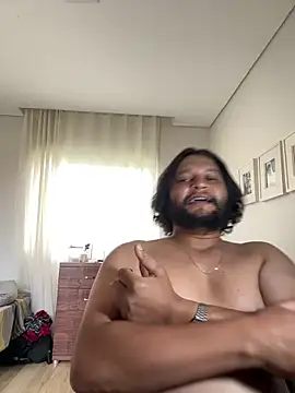 Snapshot of LoboCachorro chatting on November 9, 5:55 pm LoboCachorro online show from November 9, 5:55 pm