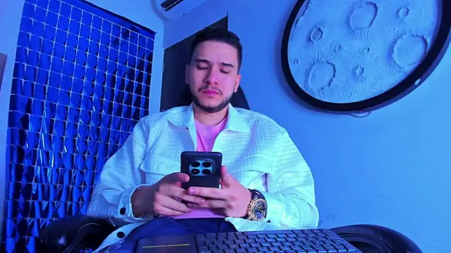 mike 257 online show from March 9, 11:25 am