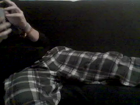 Snapshot of servepa chatting on December 4, 9:12 pm servepa online show from December 4, 9:12 pm