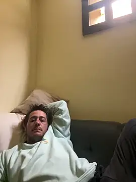 Snapshot of servepa chatting on April 6, 8:54 pm servepa online show from April 6, 8:54 pm