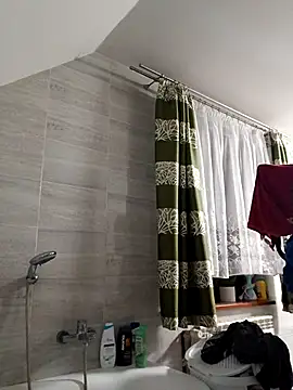 Snapshot of marek2355 chatting on October 18, 5:35 pm marek2355 online show from October 18, 5:35 pm