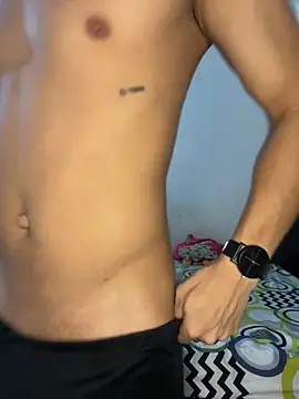 adan jp online show from November 12, 7:13 pm