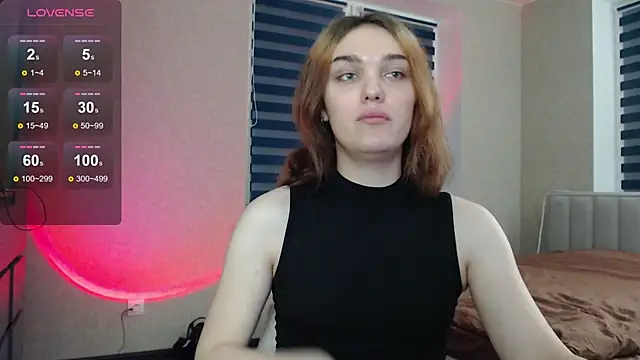 Snapshot of EmiliaRhodes chatting on November 7, 8:53 pm EmiliaRhodes online show from November 7, 8:53 pm