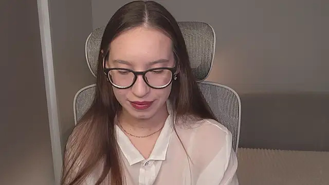 WhyEmmyCry online show from May 10, 5:56 am