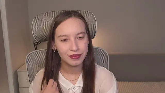 WhyEmmyCry online show from June 3, 4:59 am