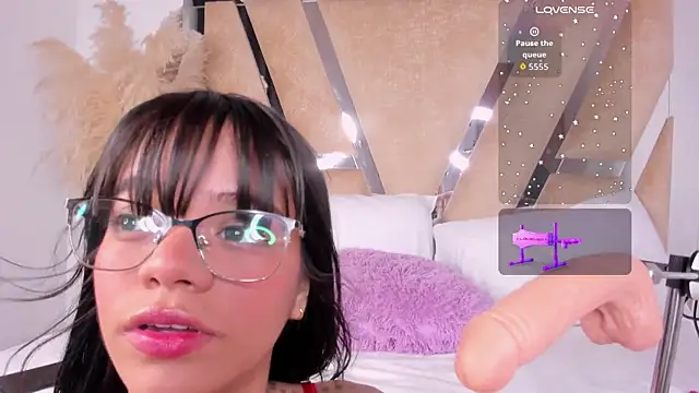 Samanthalyxx online show from November 5, 1:44 pm