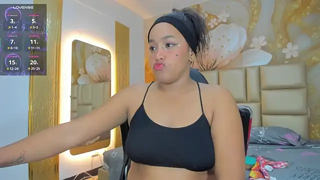 NahomiWalker  online show from February 28, 7:59 pm