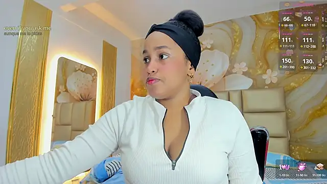 NahomiWalker  online show from March 11, 7:53 pm