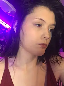 Snapshot of Thedeepwebcutie chatting on June 25, 1:05 am Thedeepwebcutie online show from June 25, 1:05 am