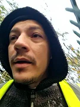 bbyxklaus online show from November 11, 8:14 am