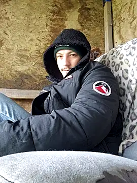 bbyxklaus online show from November 25, 11:10 am