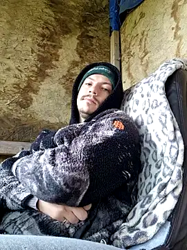 bbyxklaus online show from November 28, 11:24 am