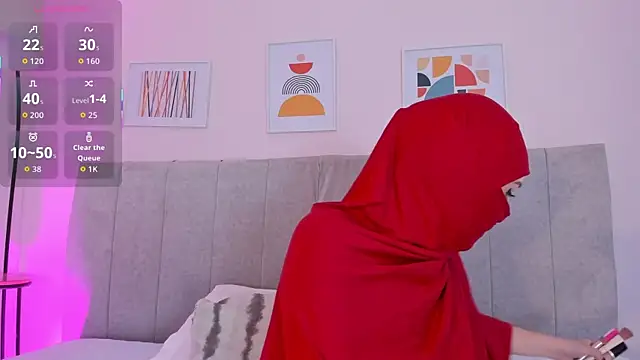 fatiima  online show from November 28, 7:05 pm