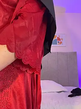 fatiima  online show from June 11, 12:32 am
