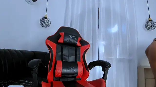 brownvelvet online show from November 14, 3:22 pm