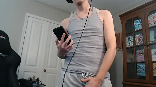 Snapshot of CasuallyCorrupt chatting on November 13, 11:58 pm CasuallyCorrupt online show from November 13, 11:58 pm