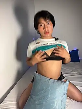 Nathasa Devereux online show from October 29, 3:31 am