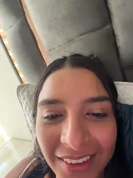 Snapshot of violeta365 chatting on April 5, 7:55 pm violeta365 online show from April 5, 7:55 pm