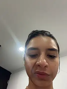 Snapshot of violeta365 chatting on April 12, 12:32 pm violeta365 online show from April 12, 12:32 pm