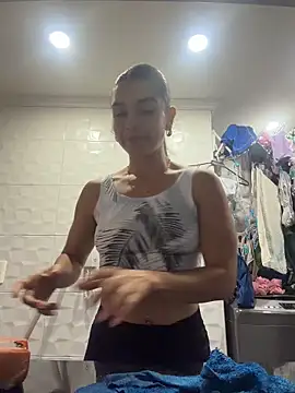 Snapshot of violeta365 chatting on April 15, 9:37 pm violeta365 online show from April 15, 9:37 pm