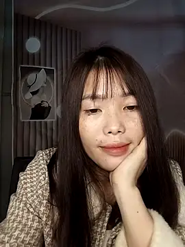 Fish yellow online show from November 15, 10:15 pm