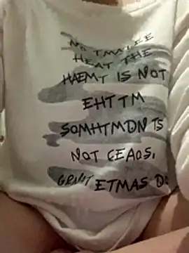 italy-12 online show from November 3, 1:19 am